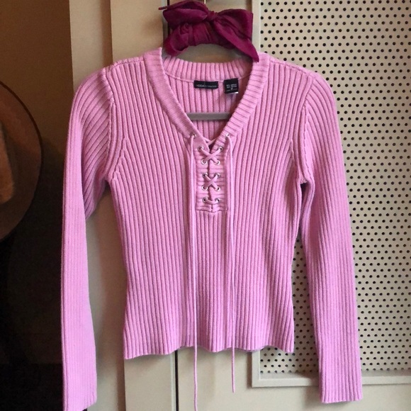 Moda - Picture 1 of 6